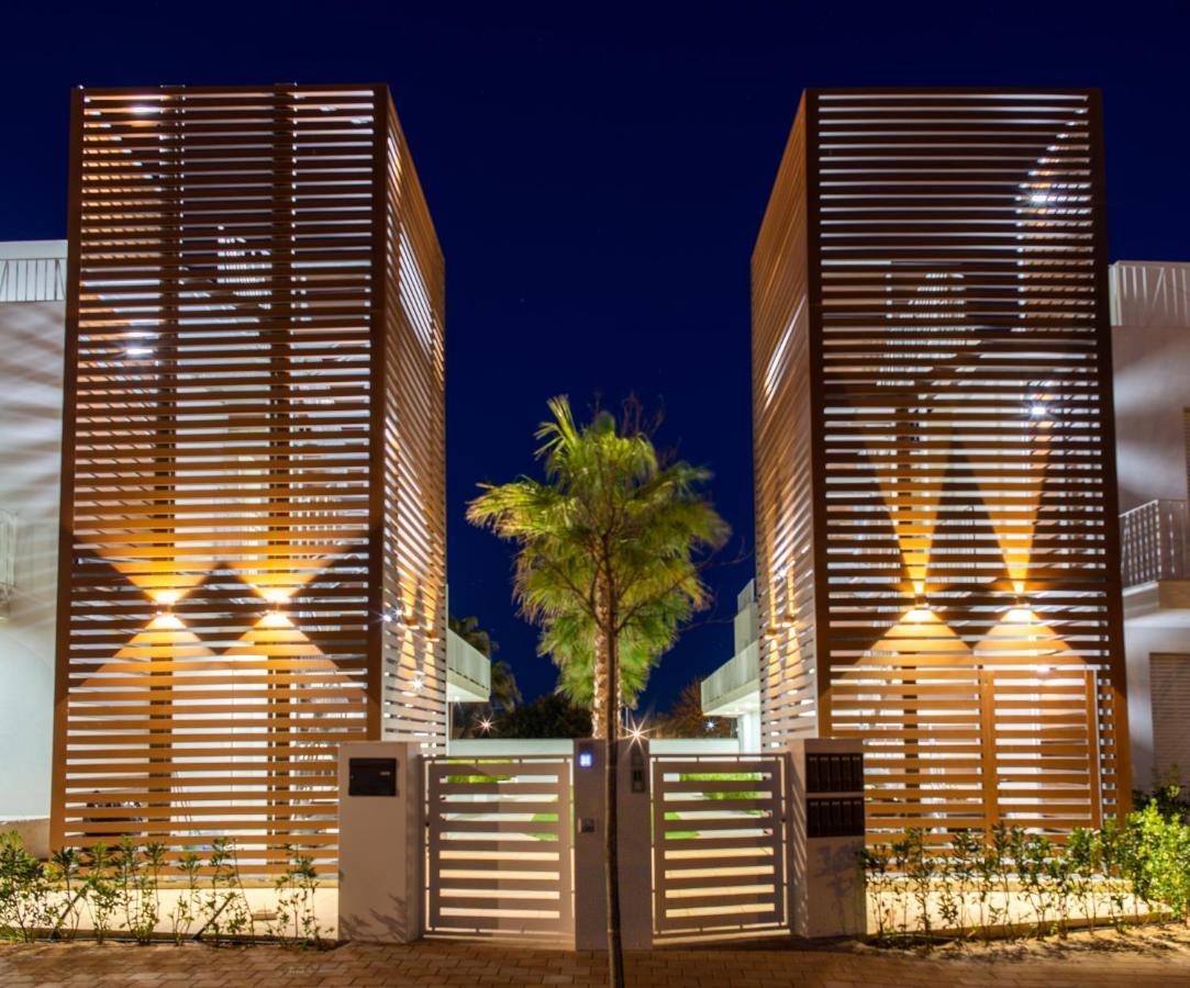 טורה סן ג'ובאני אוג'נטו Smart Hotel Ugento מראה חיצוני תמונה