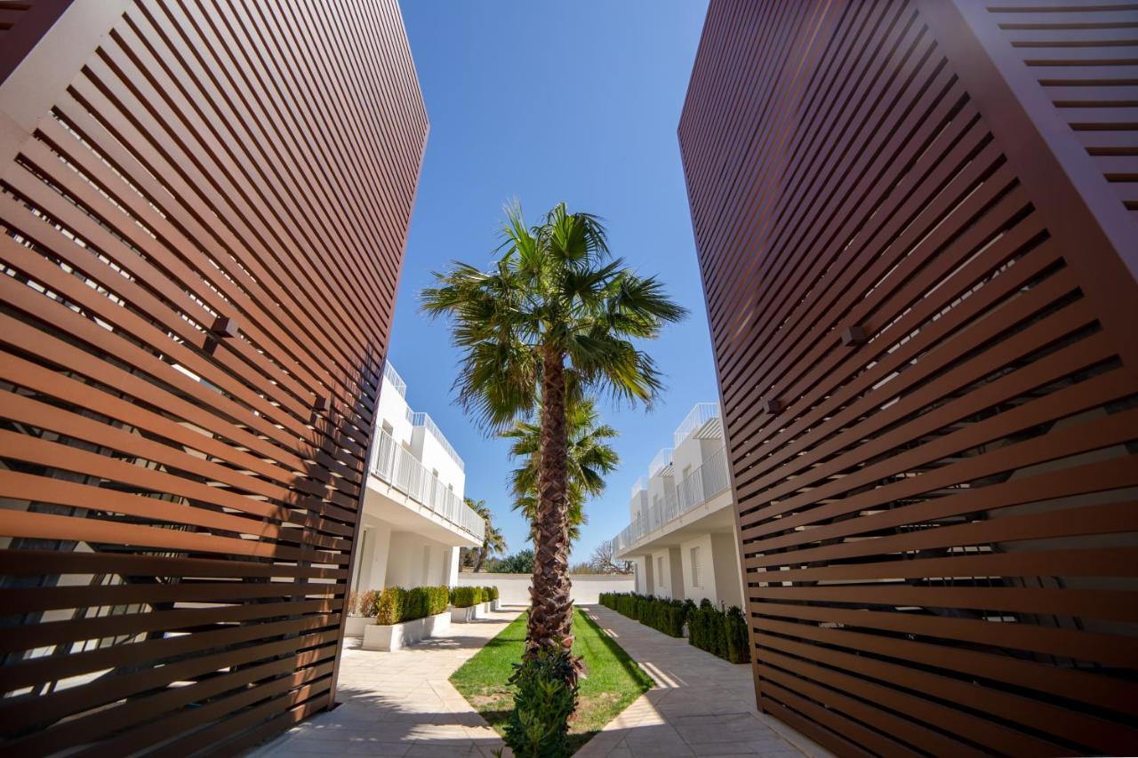 טורה סן ג'ובאני אוג'נטו Smart Hotel Ugento מראה חיצוני תמונה