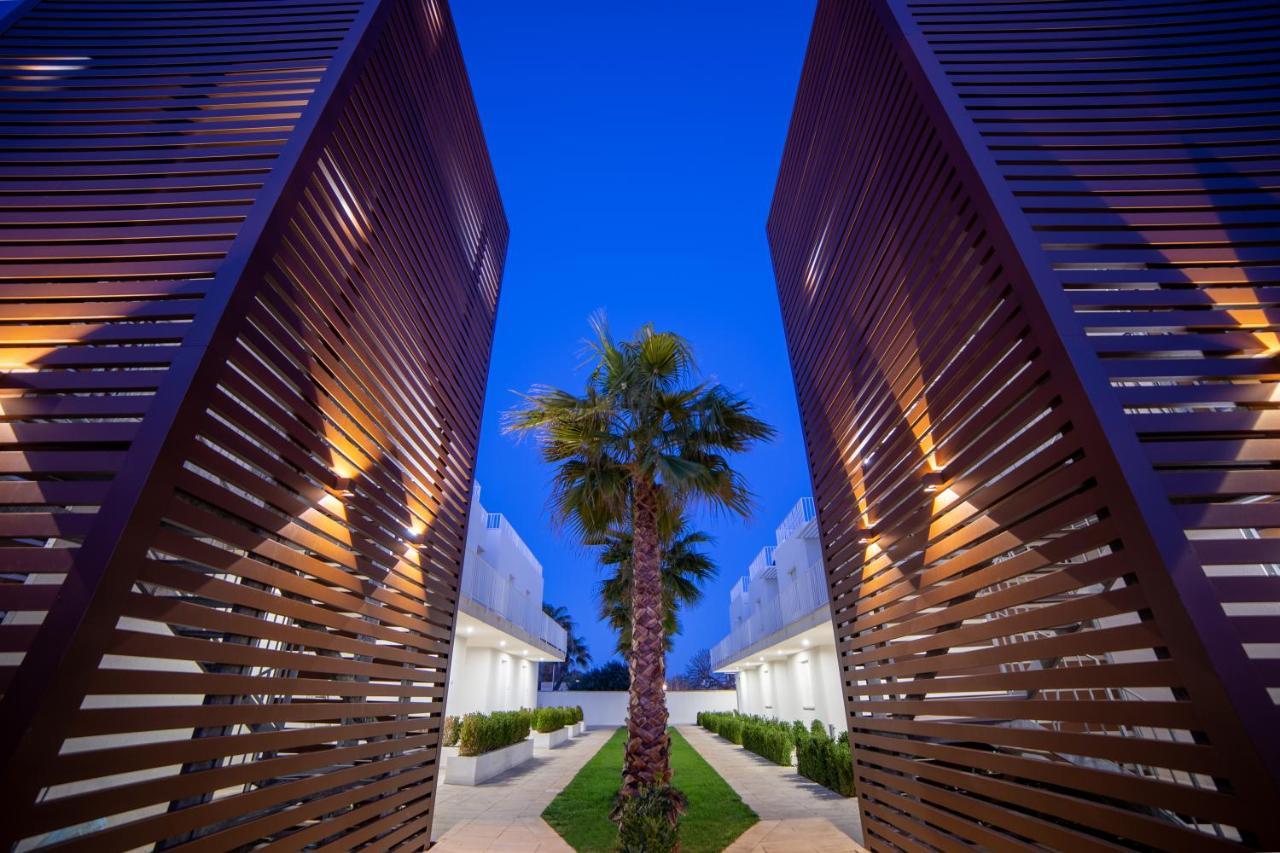 טורה סן ג'ובאני אוג'נטו Smart Hotel Ugento מראה חיצוני תמונה