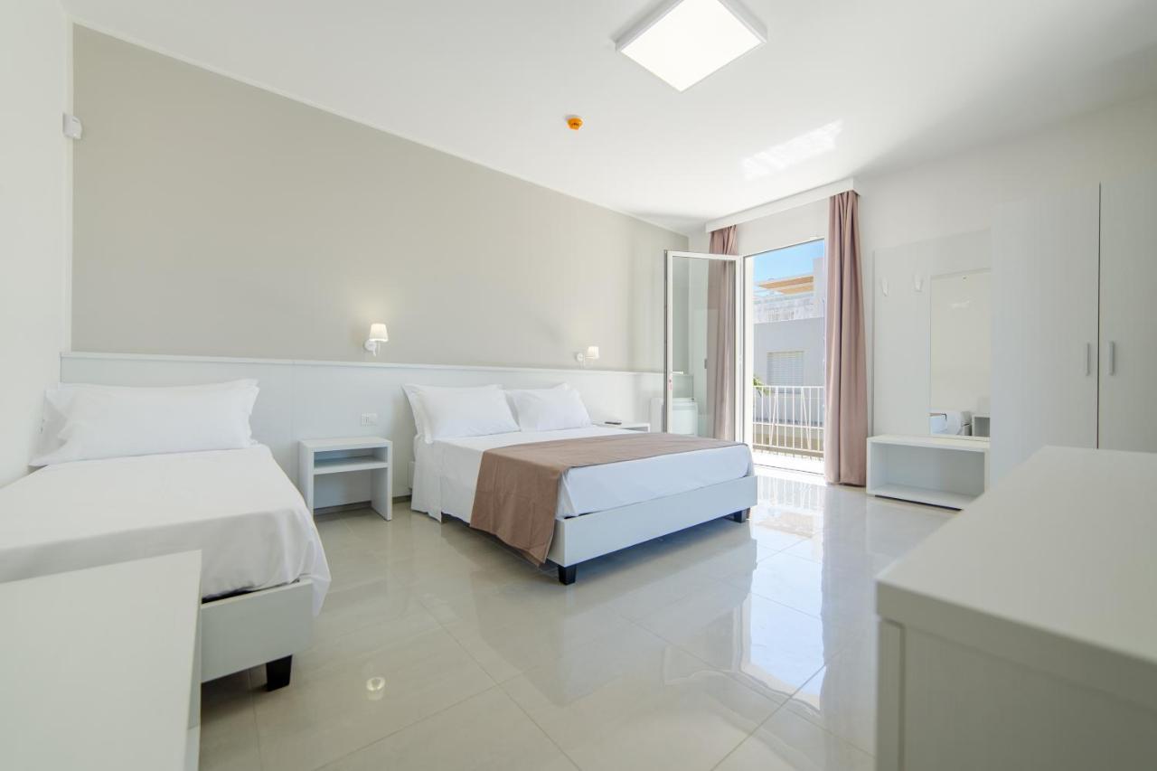טורה סן ג'ובאני אוג'נטו Smart Hotel Ugento מראה חיצוני תמונה