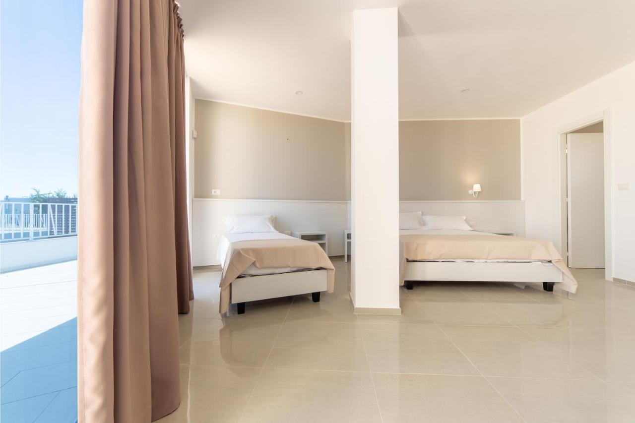 טורה סן ג'ובאני אוג'נטו Smart Hotel Ugento מראה חיצוני תמונה